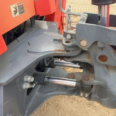 2018 Kubota M62 thumbnail