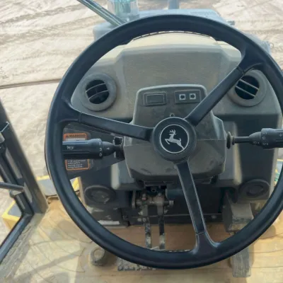 2019 Deere 410L thumbnail