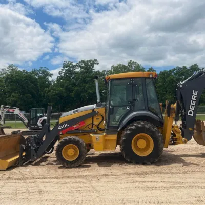 2019 Deere 410L thumbnail