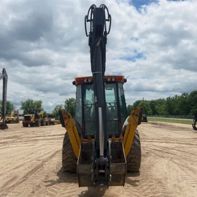 2019 Deere 410L thumbnail