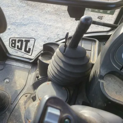 2017 JCB 3CX 14LFCA thumbnail