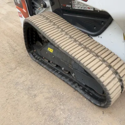 2025 Bobcat T76 thumbnail