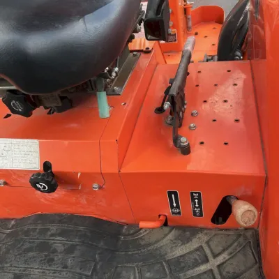 2016 Kubota L47 thumbnail
