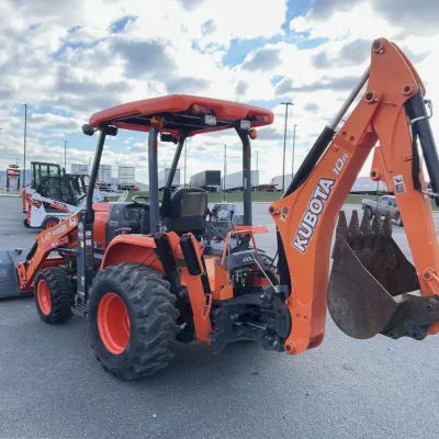 2016 Kubota L47 thumbnail