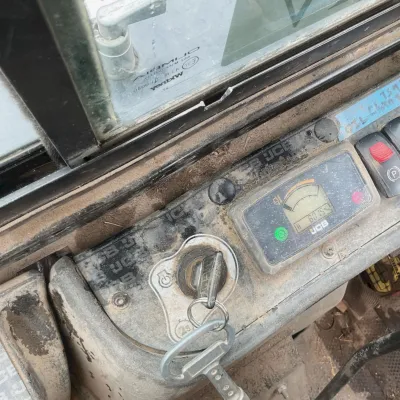 2023 JCB 1CXT thumbnail