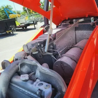2018 Kubota L47 thumbnail