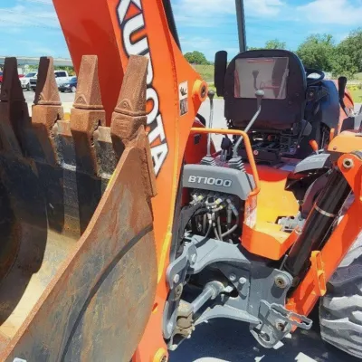 2018 Kubota L47 thumbnail