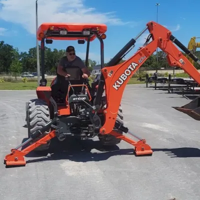 2018 Kubota L47 thumbnail