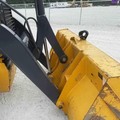 2021 Deere 410LX thumbnail