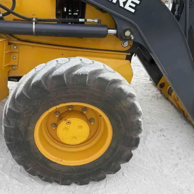2021 Deere 410LX thumbnail