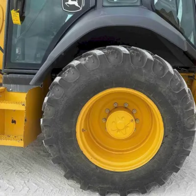 2021 Deere 410LX thumbnail