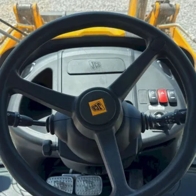 2019 JCB 3CX 15HFCE thumbnail