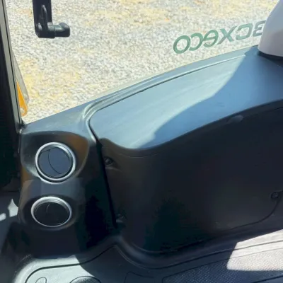 2019 JCB 3CX 15HFCE thumbnail