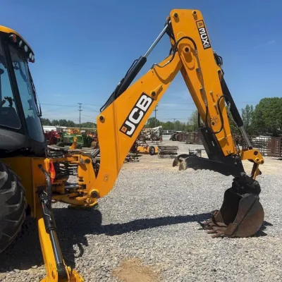 2019 JCB 3CX 15HFCE thumbnail