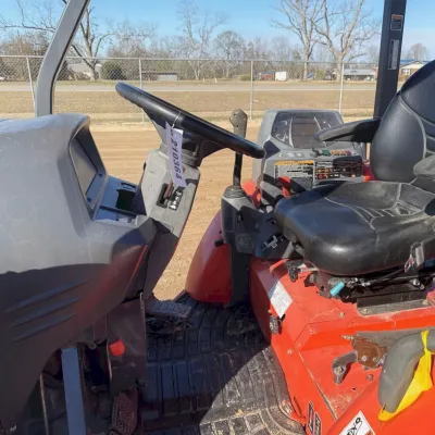 2018 Kubota L47 thumbnail