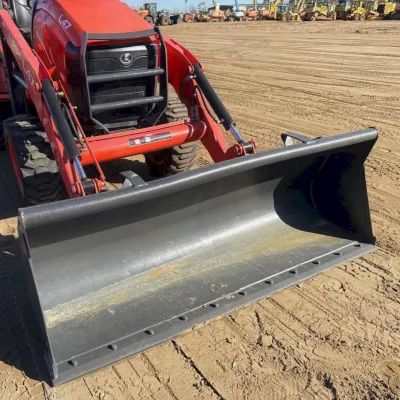2018 Kubota L47 thumbnail