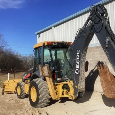 2020 Deere 410L thumbnail