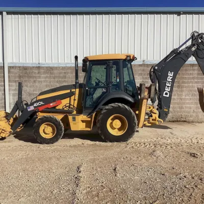 2020 Deere 410L thumbnail