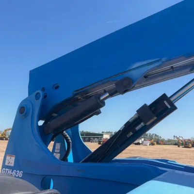 2018 Genie GTH636 thumbnail