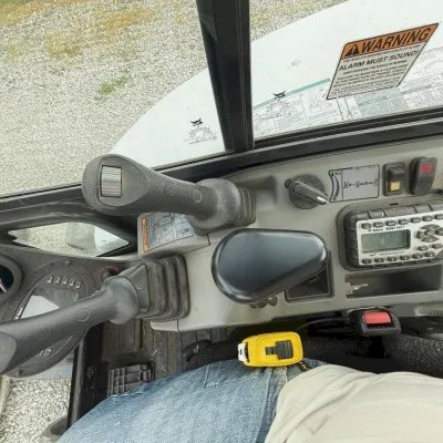 2015 Bobcat E55M thumbnail