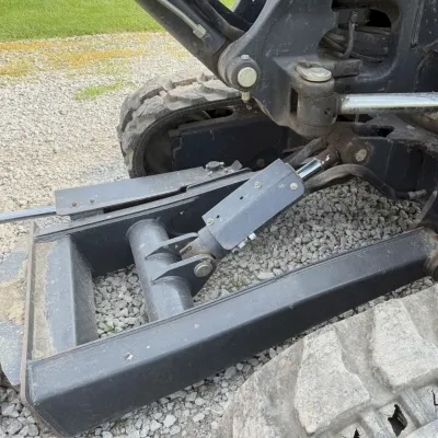 2015 Bobcat E55M thumbnail