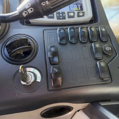 2019 Caterpillar TL1255D thumbnail