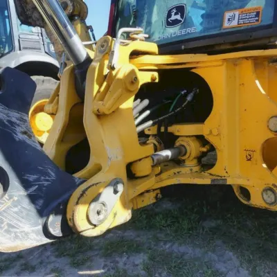 2020 Deere 410LX thumbnail