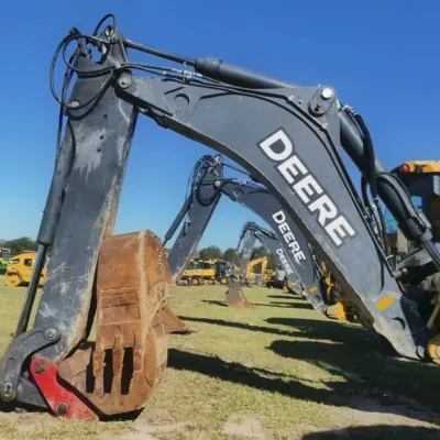 2020 Deere 410LX thumbnail
