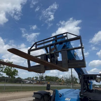 2018 Genie GTH636 thumbnail