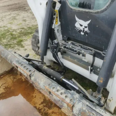2023 Bobcat T64 thumbnail