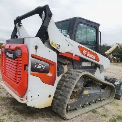 2023 Bobcat T64 thumbnail