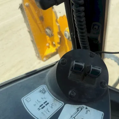 2017 JCB 3CX 15HFCE thumbnail