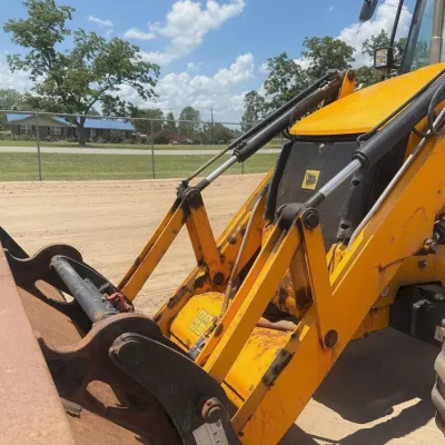 2017 JCB 3CX 15HFCE thumbnail
