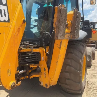 2017 JCB 3CX 15HFCE thumbnail