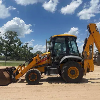 2017 JCB 3CX 15HFCE thumbnail