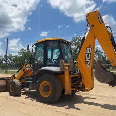 2017 JCB 3CX 15HFCE thumbnail