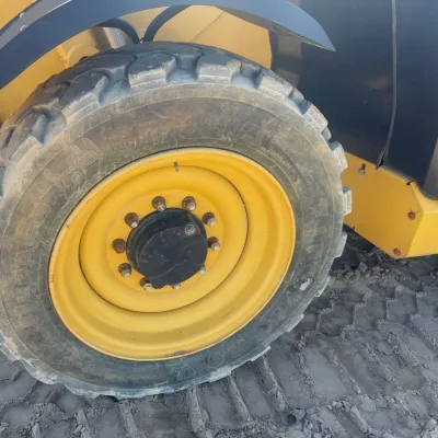 2019 Caterpillar TL642D thumbnail