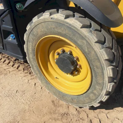 2019 Caterpillar TL642D thumbnail