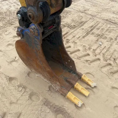 2019 Caterpillar 303.5E2 CR thumbnail