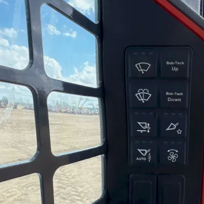 2024 Bobcat S76 thumbnail