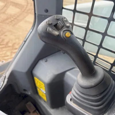 2024 Bobcat S76 thumbnail