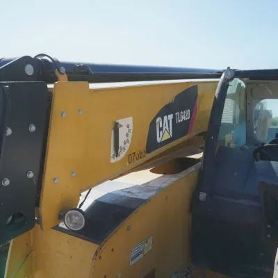 2016 Caterpillar TL642D thumbnail
