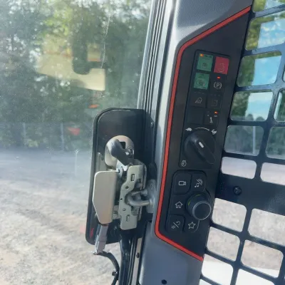 2022 Bobcat S66 thumbnail