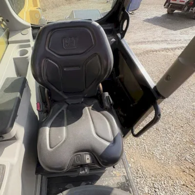 2019 Caterpillar TL642D thumbnail