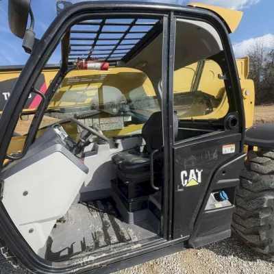 2019 Caterpillar TL642D thumbnail