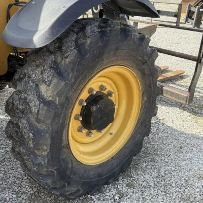 2019 Caterpillar TL642D thumbnail
