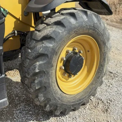2019 Caterpillar TL642D thumbnail