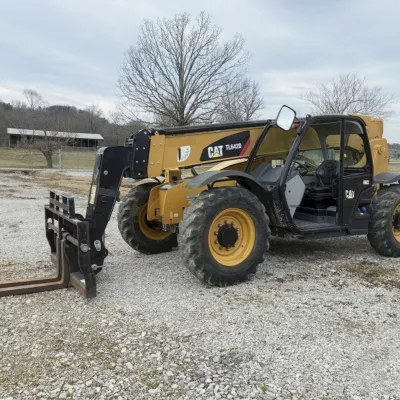 2019 Caterpillar TL642D thumbnail