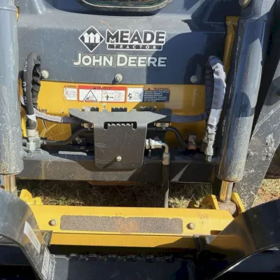 2022 Deere 318G thumbnail