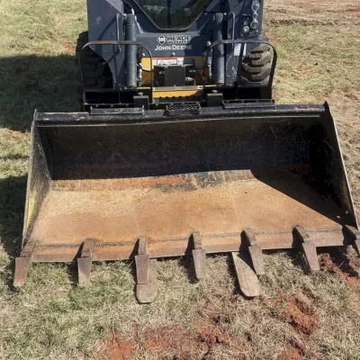 2022 Deere 318G thumbnail